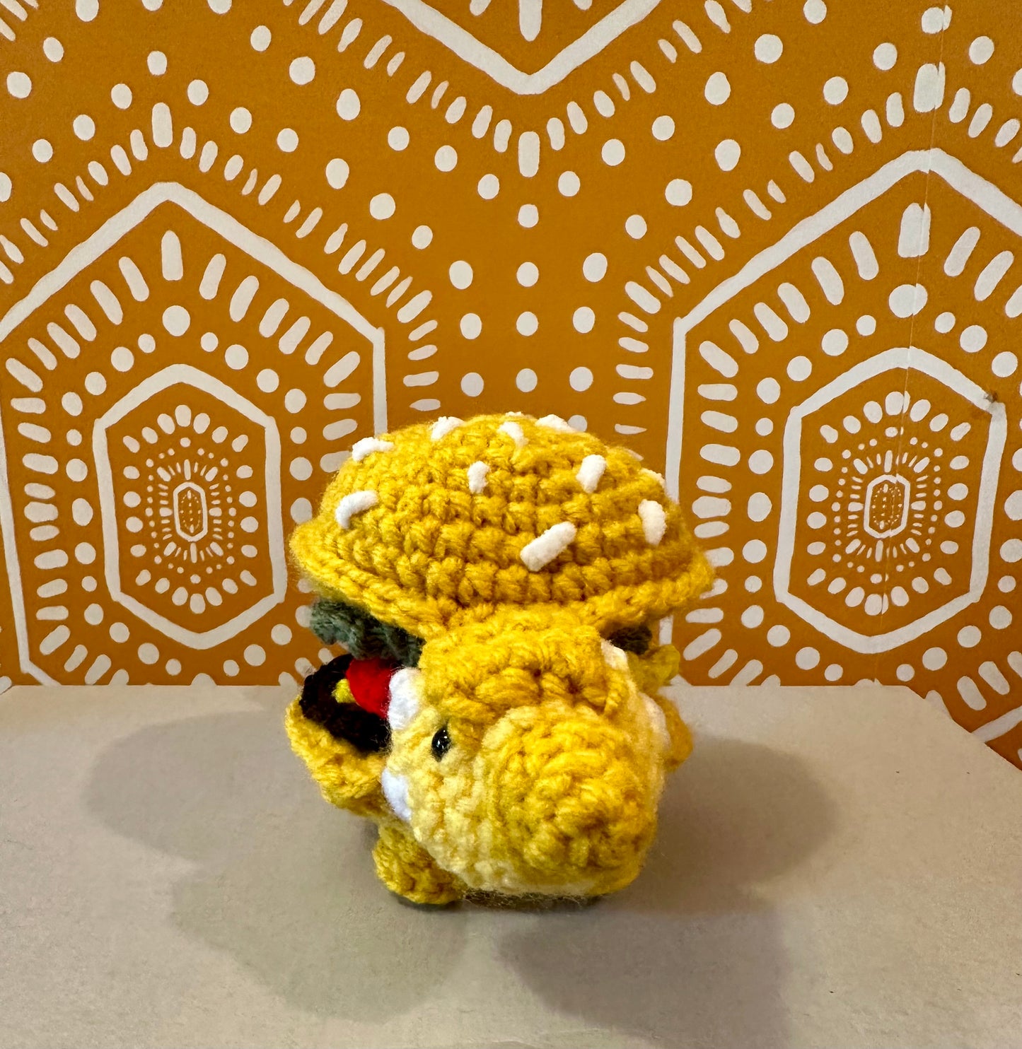 Dino Cheeseburger